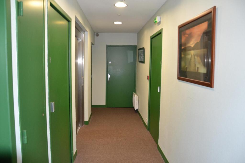 Hotel Les Benedictins Λιμόζ Δωμάτιο φωτογραφία