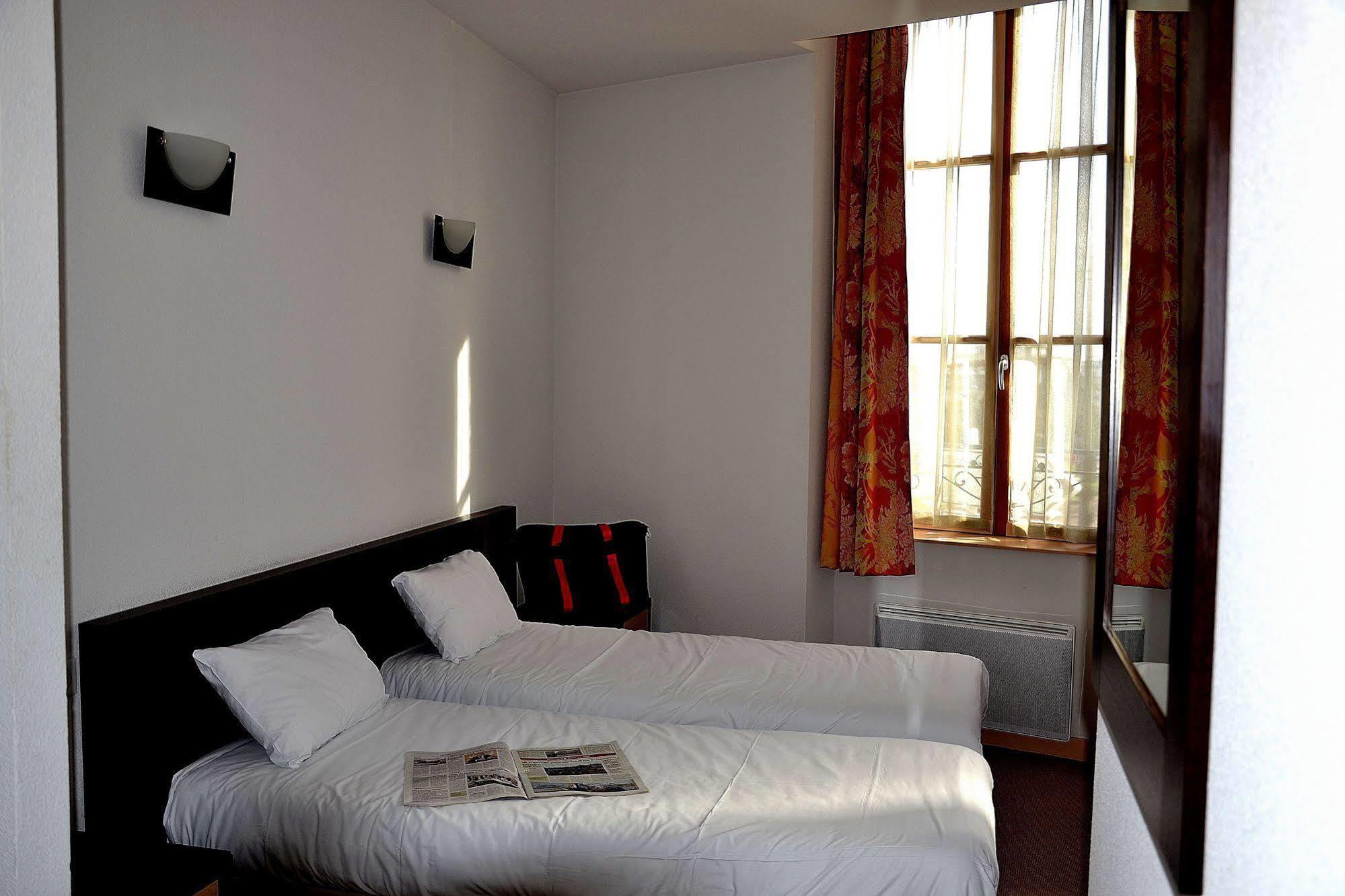 Hotel Les Benedictins Λιμόζ Εξωτερικό φωτογραφία