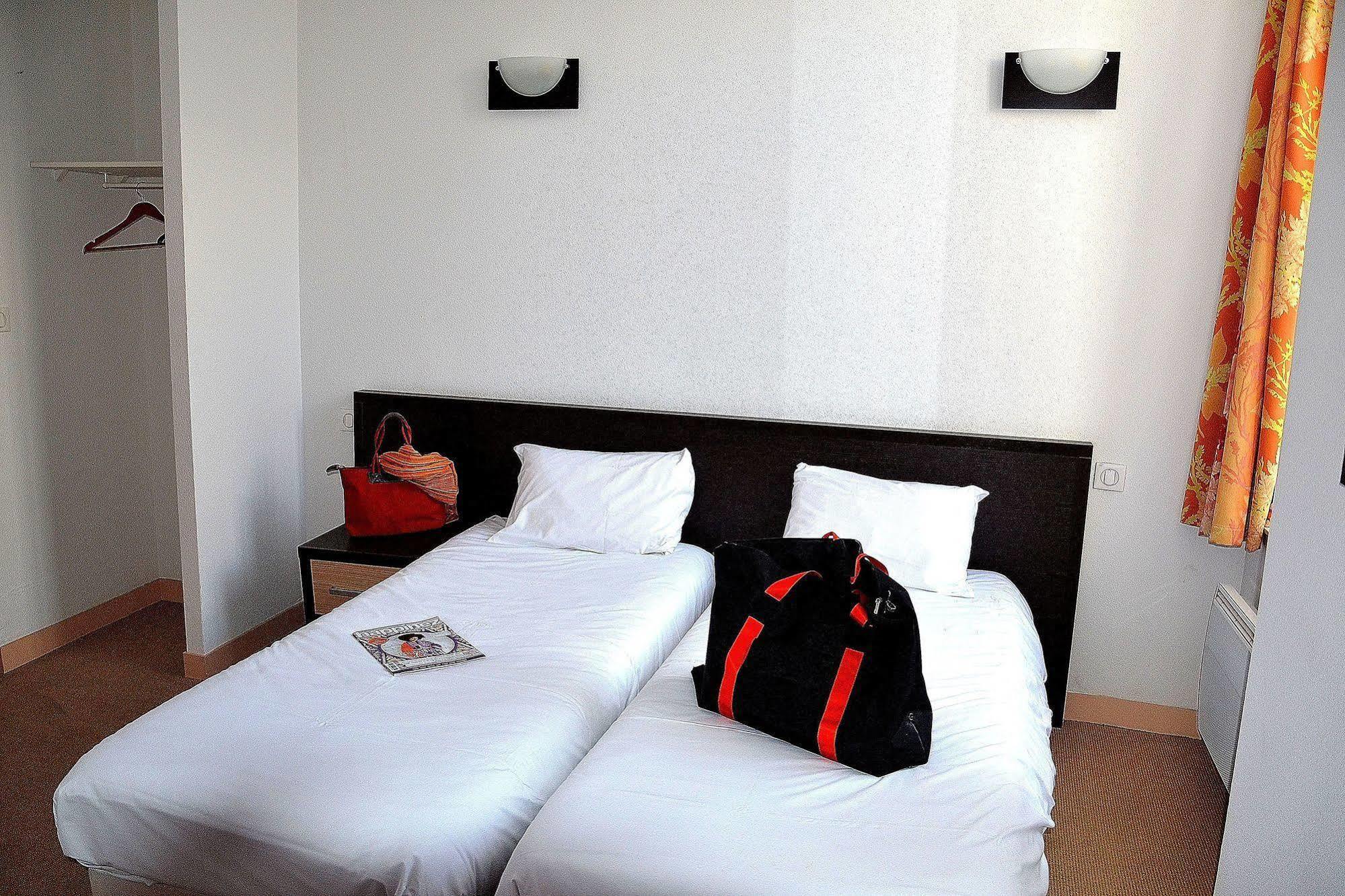 Hotel Les Benedictins Λιμόζ Εξωτερικό φωτογραφία