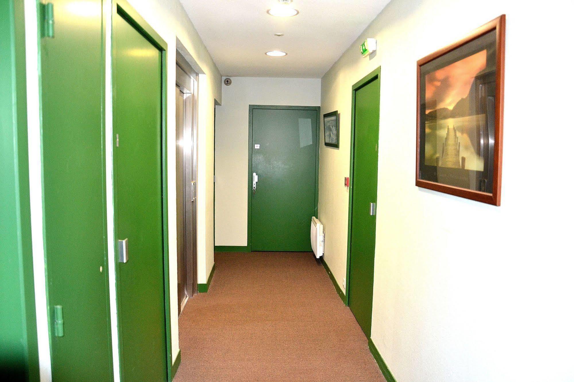 Hotel Les Benedictins Λιμόζ Εξωτερικό φωτογραφία
